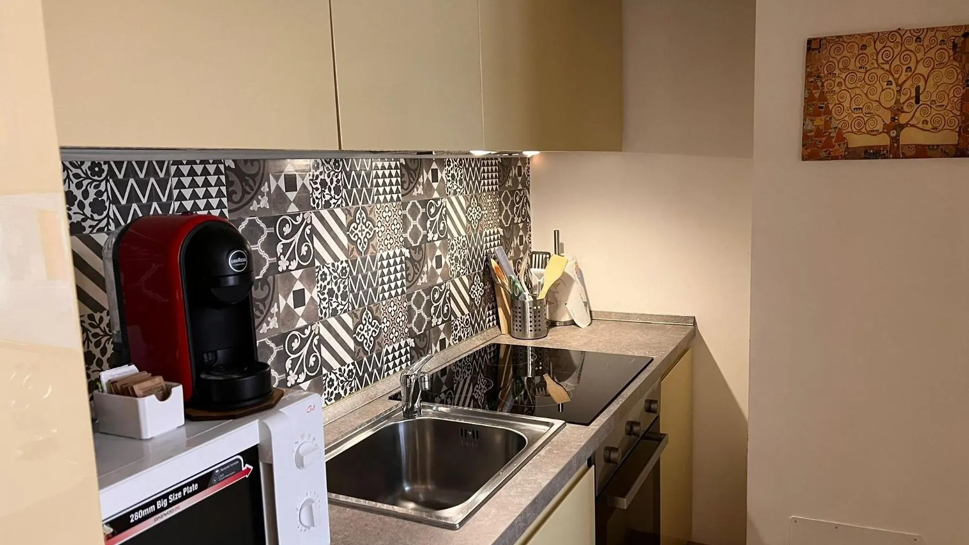 Kibilu - Luxury Studio Porta Romana Near Bocconi, City Centre location